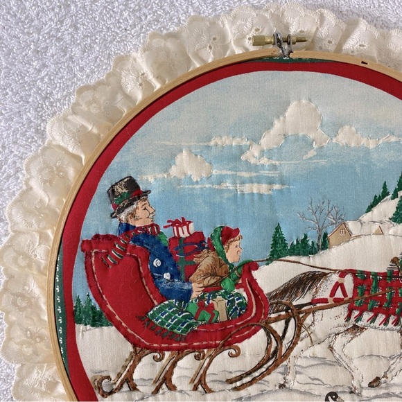 Vintage Handmade Winter Festive Embroidered Holiday Wall Art with Lace Trim - Picture 6 of 8